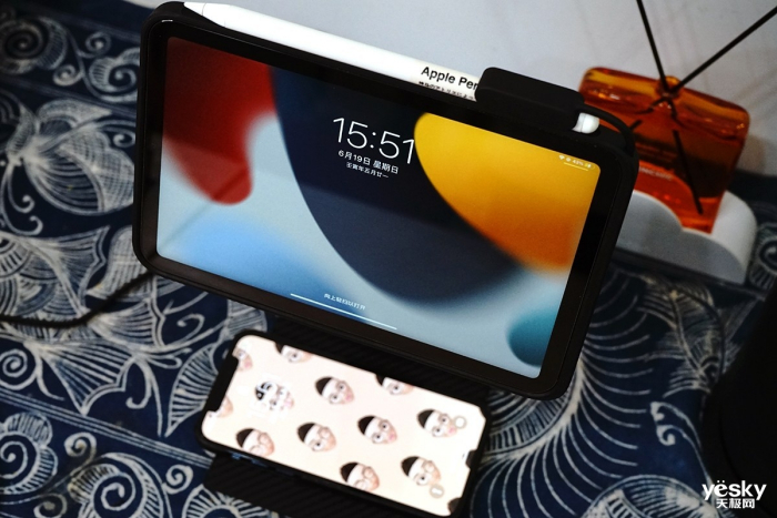 PITAKA磁吸式充电iPad三件套体验开元棋牌iPad mini6可无线充电(图4)